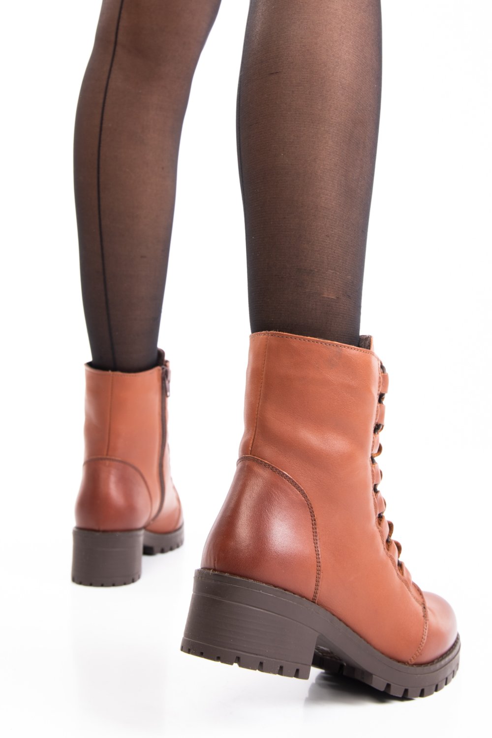 Barna természetes bőr bakancs 1s7h82859star