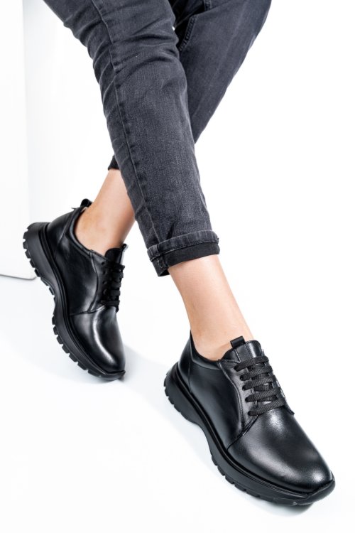 Fekete természetes bőr sport cipők 2s7h41-613np