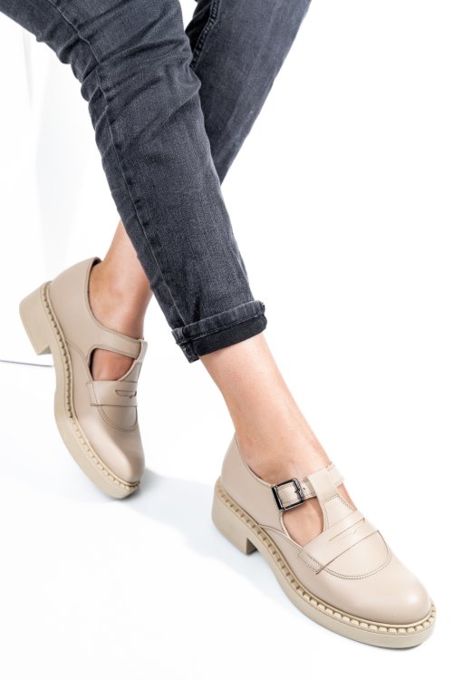 Bézs természetes bőr  4s7h39