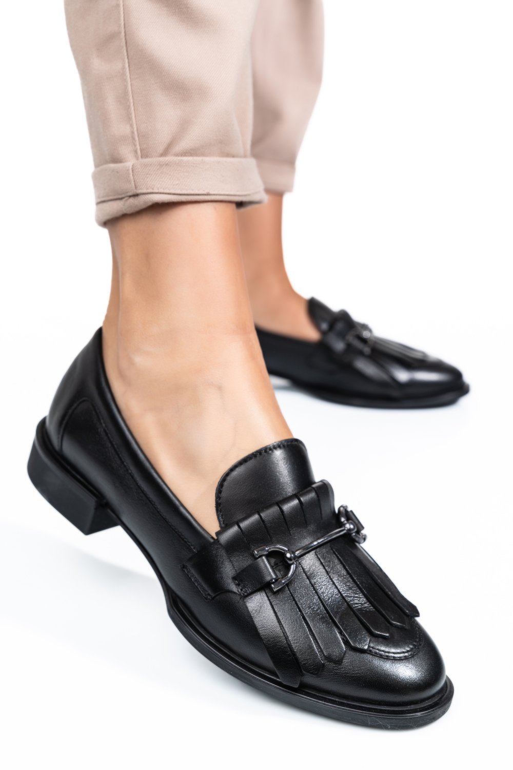 Fekete természetes bőr  4s7h52