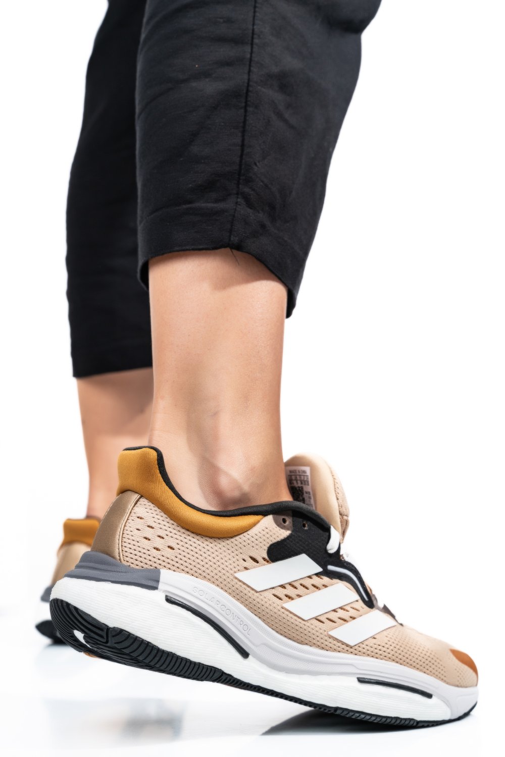 Adidas bézs sportcipők gs7hy1658