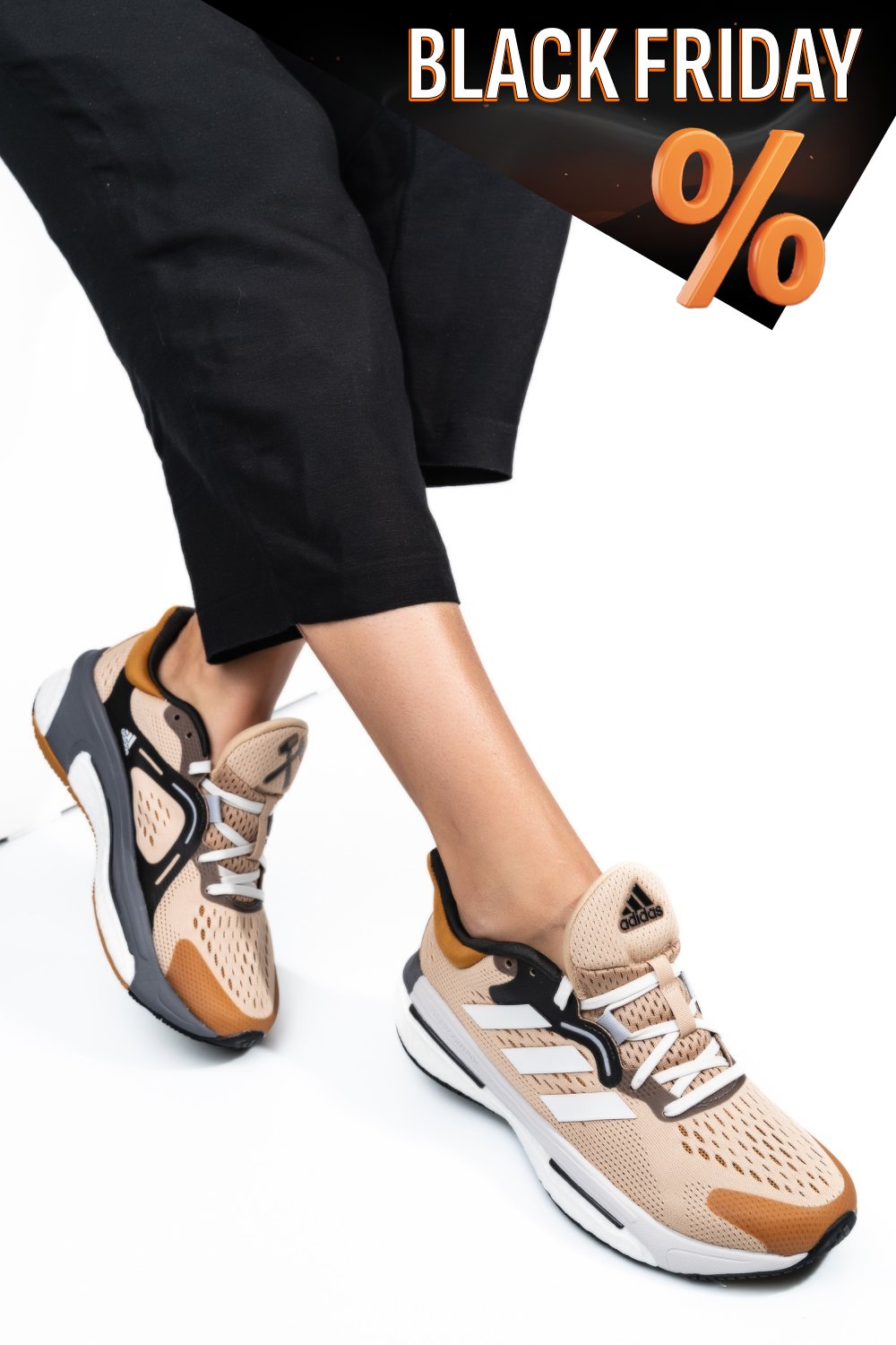 Adidas bézs sportcipők gs7hy1658