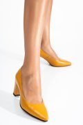 Sárga természetes bőr magassarkú cipők 1s7h699