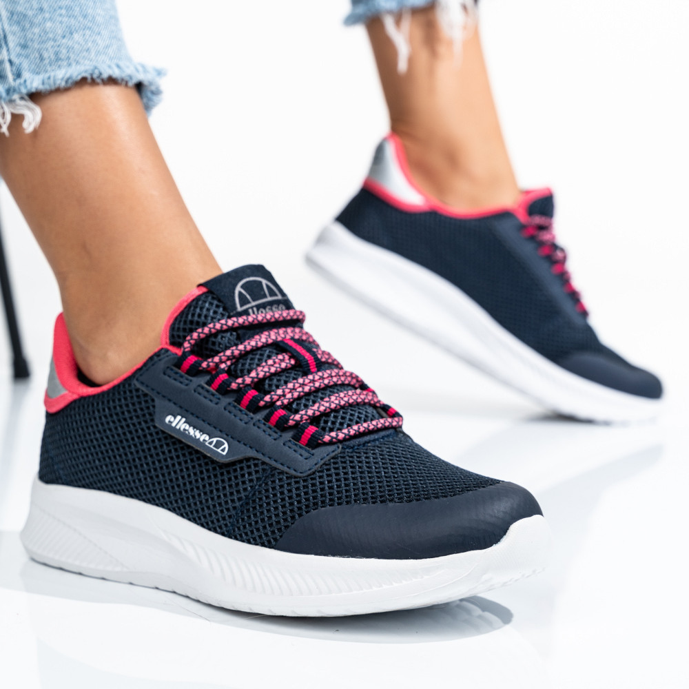 ELLESSE