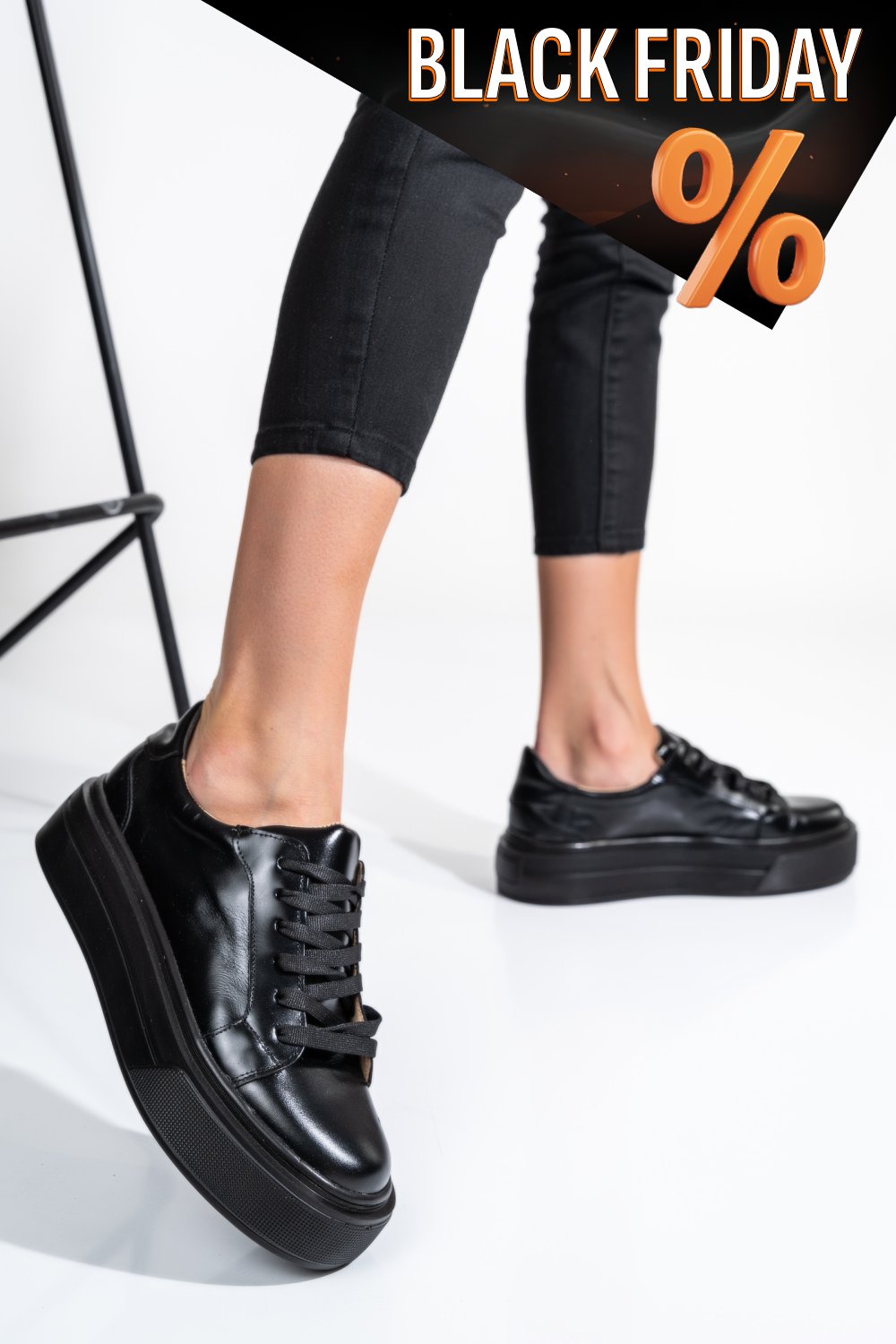 Fekete természetes bőr sport cipők 3s7h000