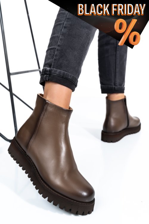 Barna természetes bőr bakancs 3s7h58