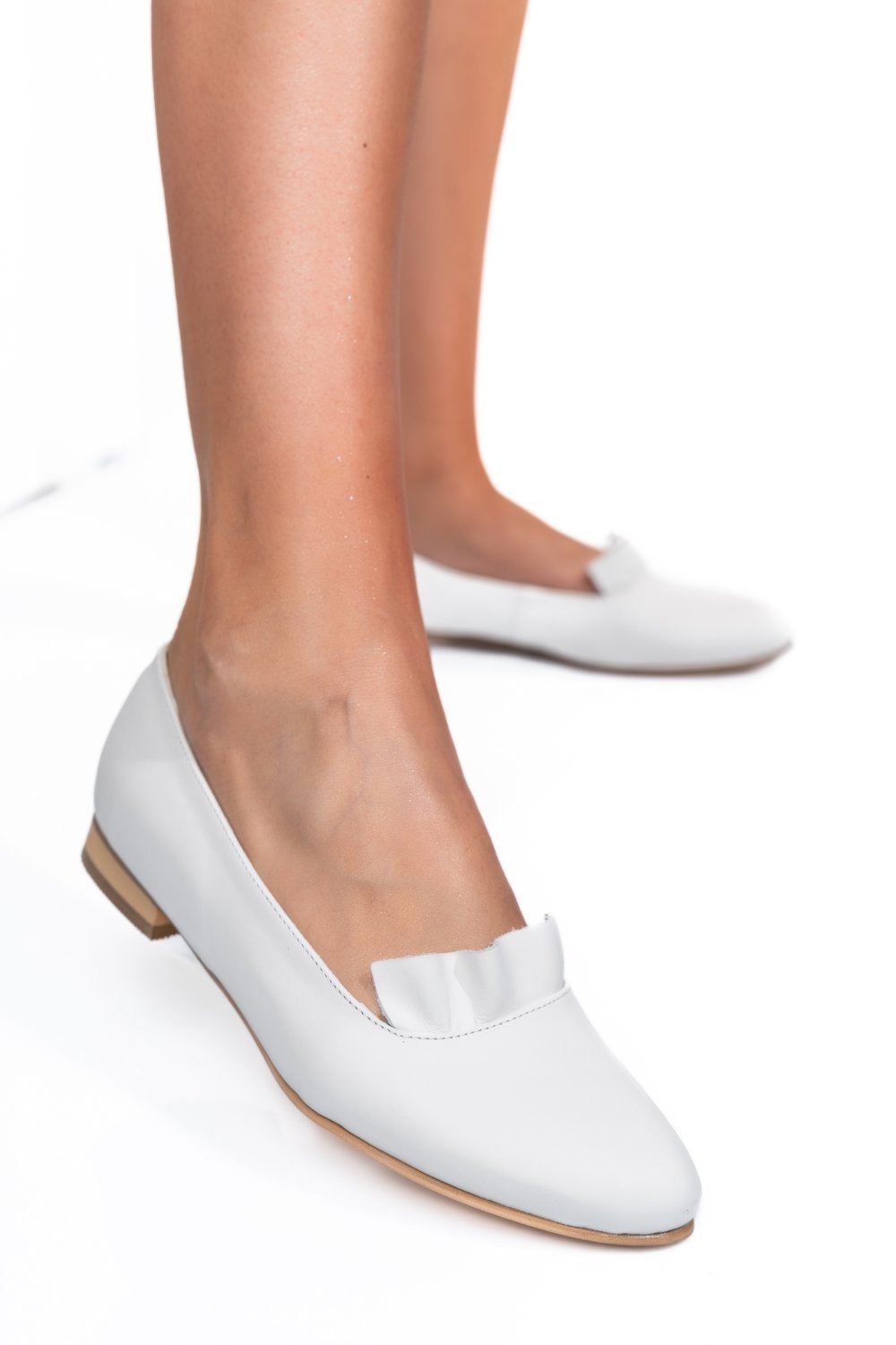 Fehér természetes bőr  3s7h04