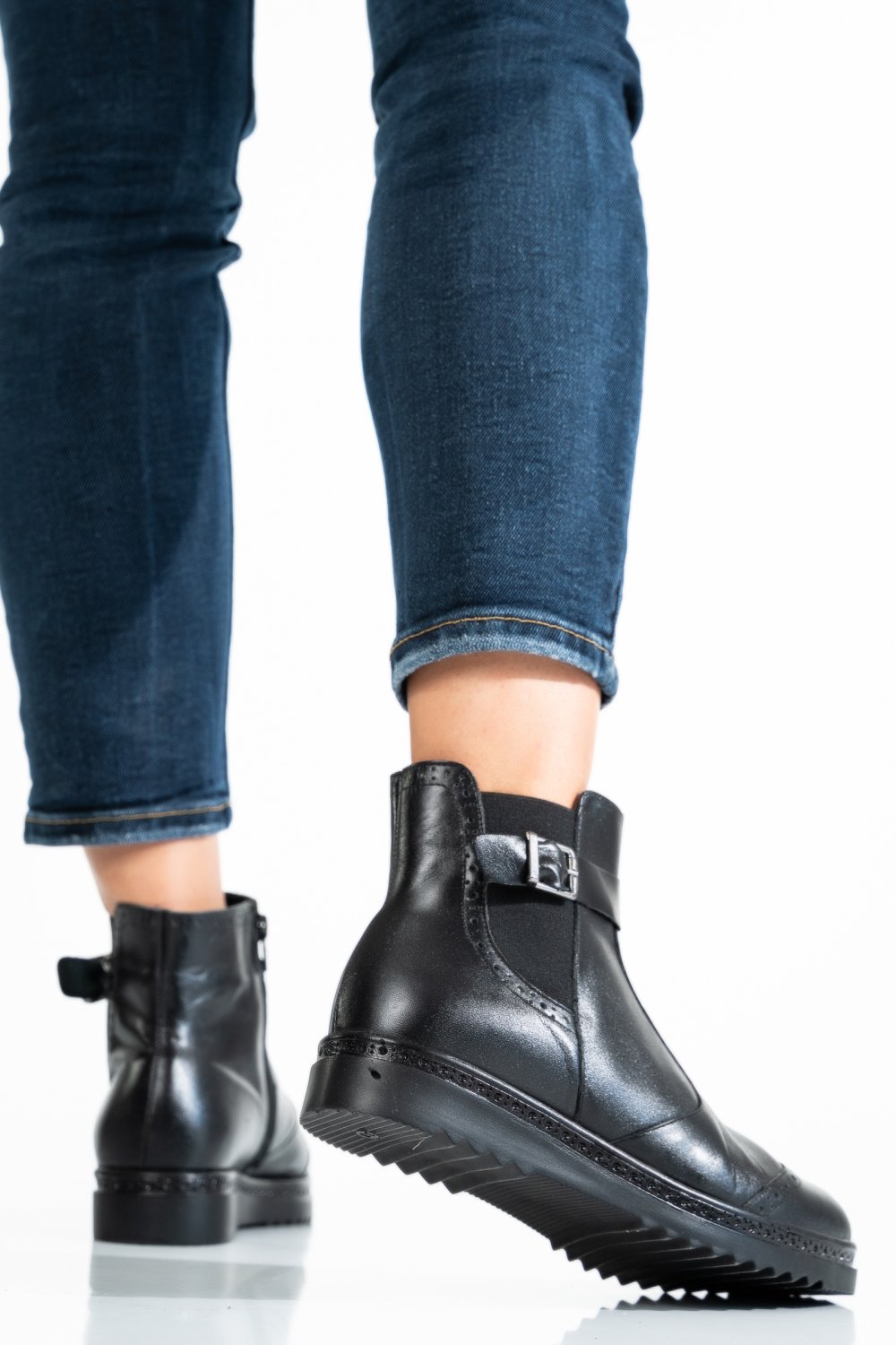 Fekete természetes bőr bakancs 9s7h02