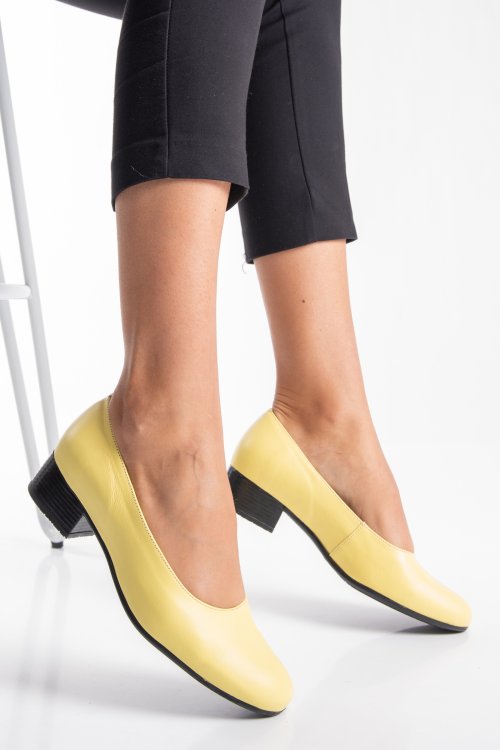 Sárga természetes bőr magassarkú cipők 2s7h040