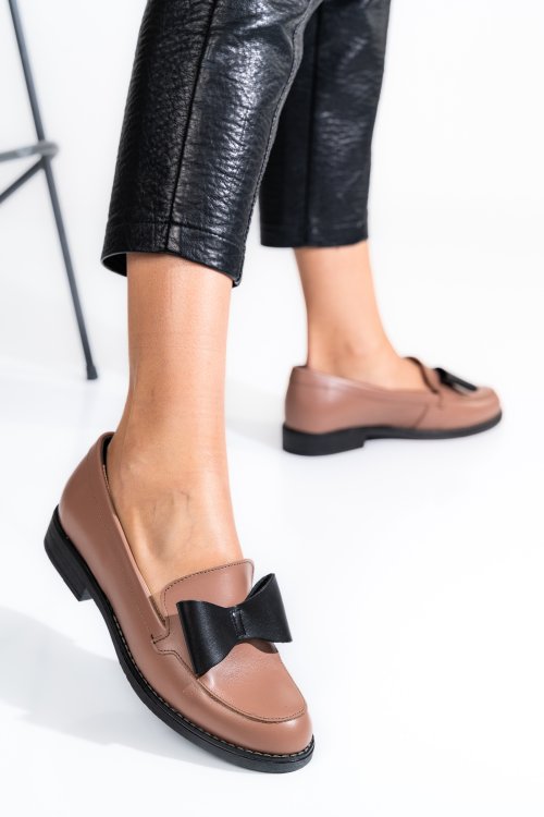 Rózsaszín természetes bőr  2s7h110