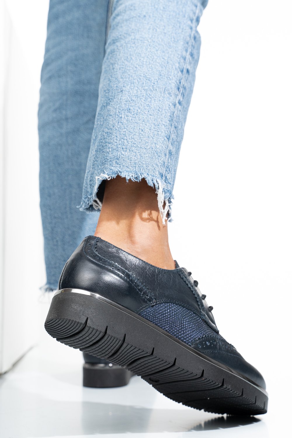 Kék természetes bőr  5s7h44-001