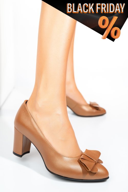 Barna természetes bőr magassarkú cipők 5s7h010