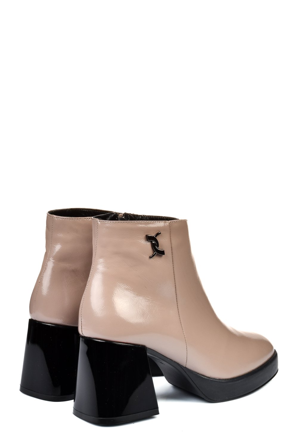 Bézs természetes lakkozott bőr bokacsizma 2s7h42827npk