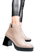 Bézs természetes lakkozott bőr bokacsizma 2s7h42827npk