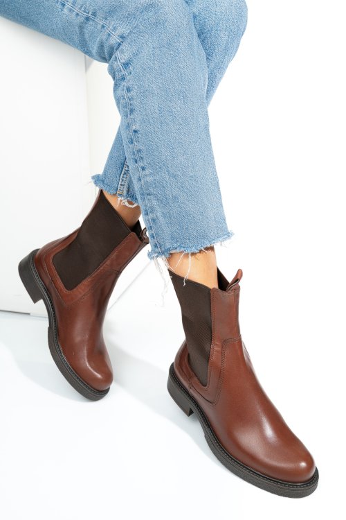 Barna természetes bőr bakancs 7s7h627