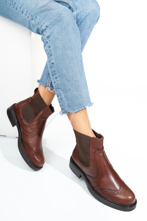 Barna természetes bőr bakancs 3s7h713