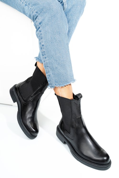 Fekete természetes bőr bakancs 7s7h627