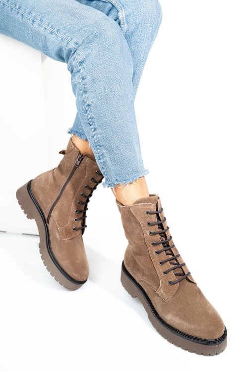 Barna fordított bőr bakancs 1s7h2167647