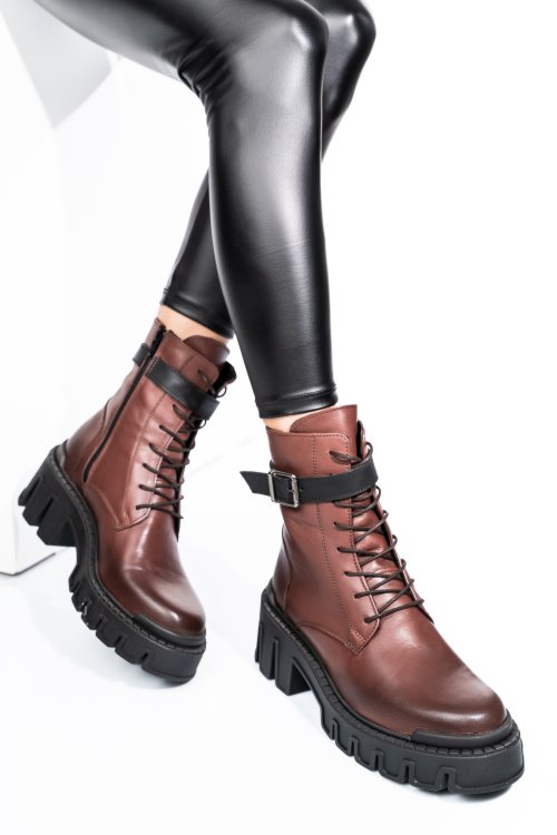 Barna természetes bőr bakancs 2s7h42818np