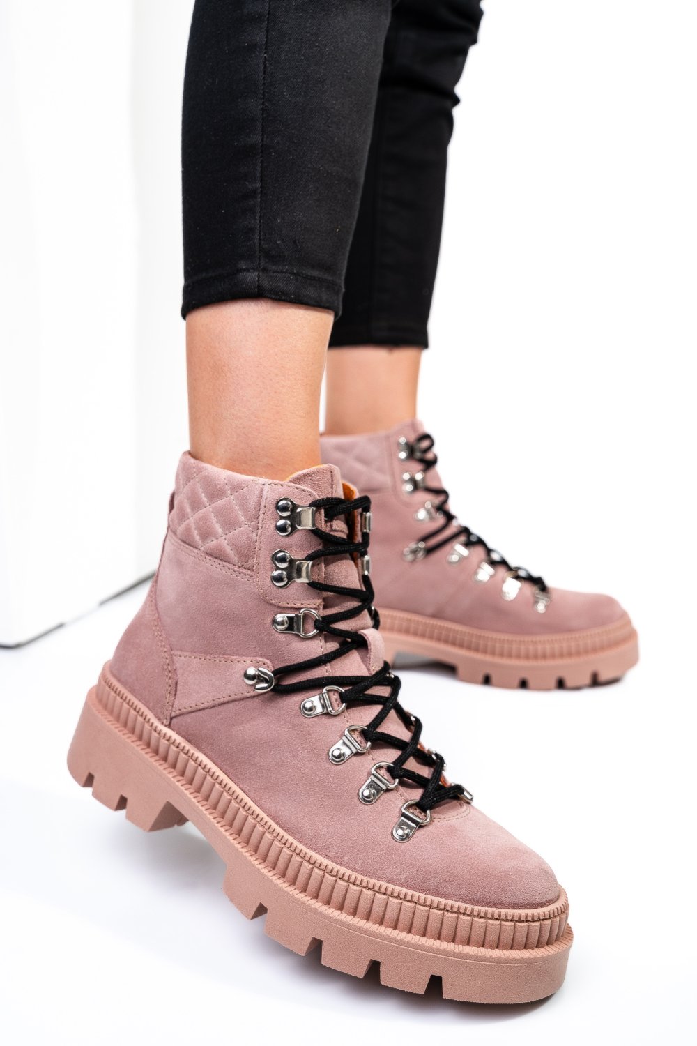 Rózsaszín fordított bőr bakancs ws7hh-438h07