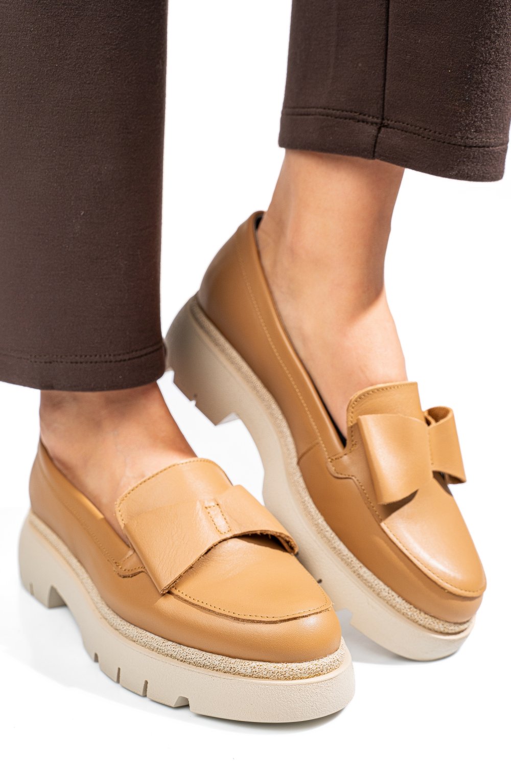 Bézs természetes bőr  2s7h115