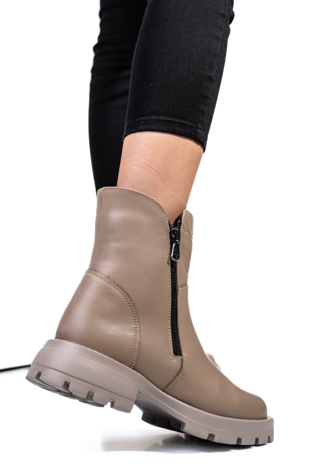 Bézs természetes bőr bakancs 2s7h42841np