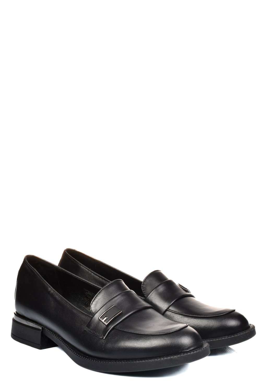 Fekete természetes bőr  2s7h51626np