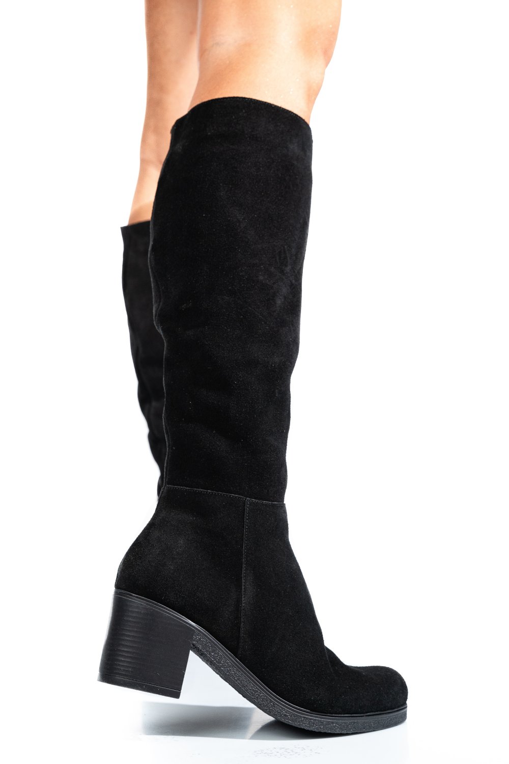 Fekete fordított bőr csizma 8s7h00