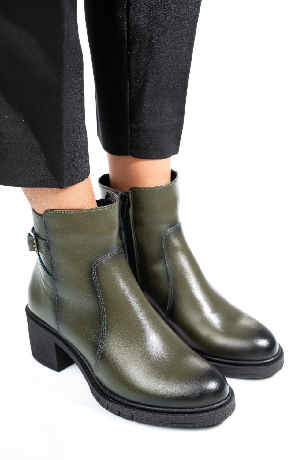 Zöld természetes bőr bokacsizma 4s7h26