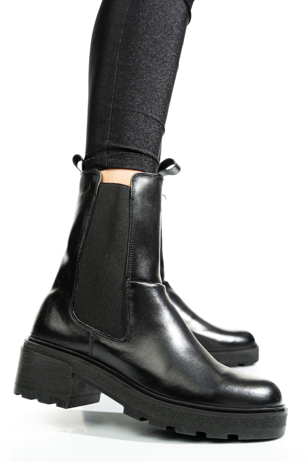 Fekete természetes bőr bakancs 2s7h24