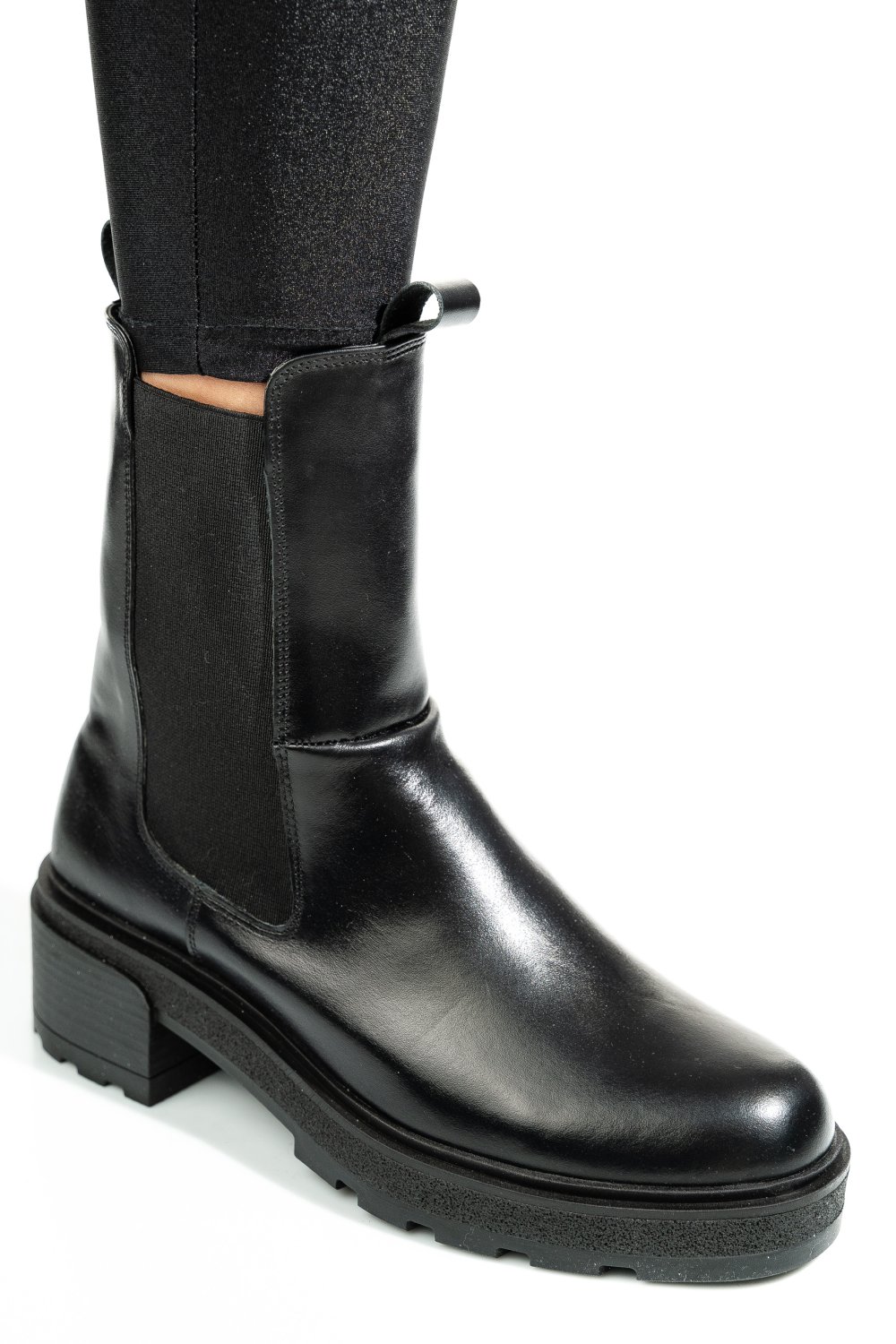 Fekete természetes bőr bakancs 2s7h24