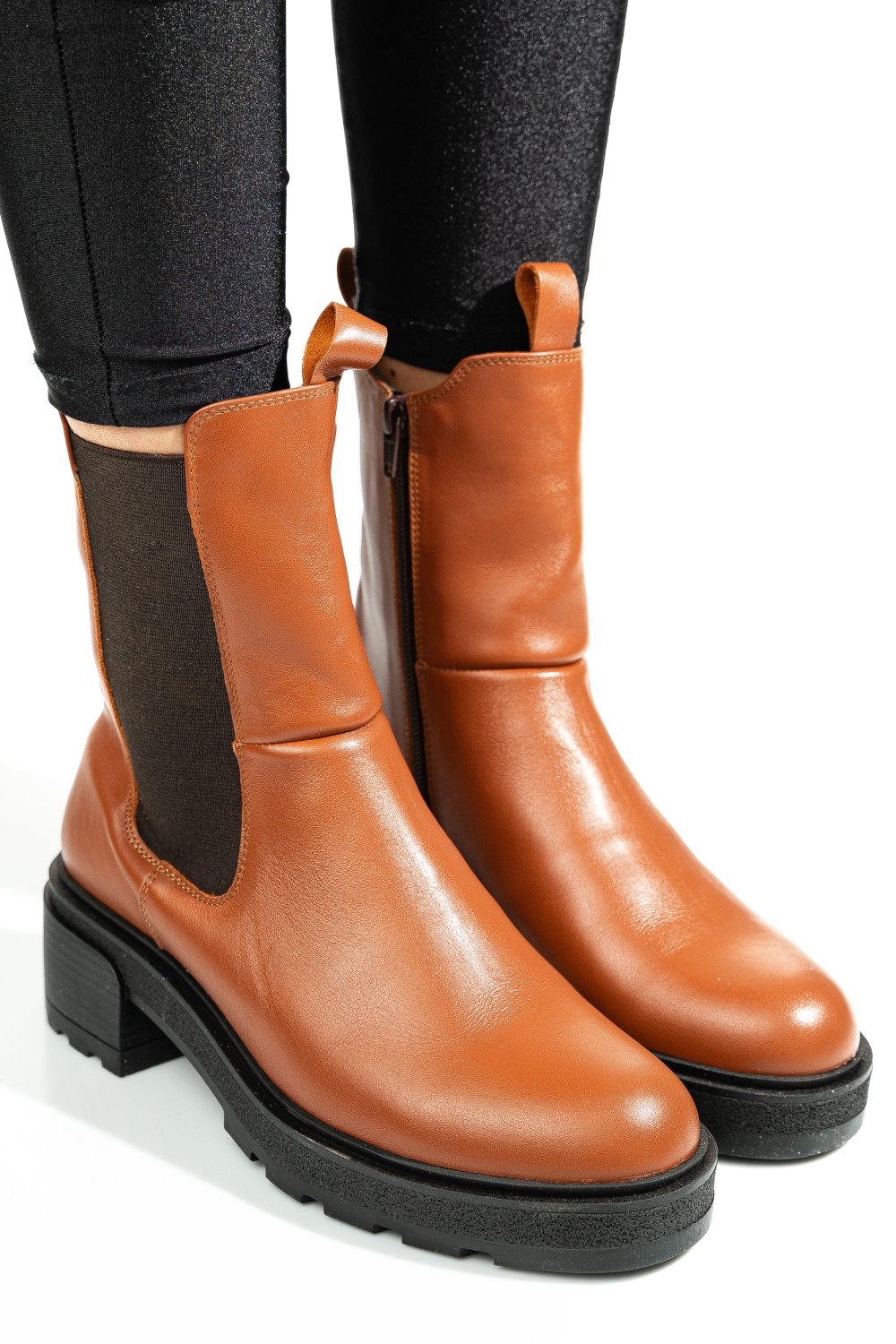 Barna természetes bőr bakancs 2s7h24