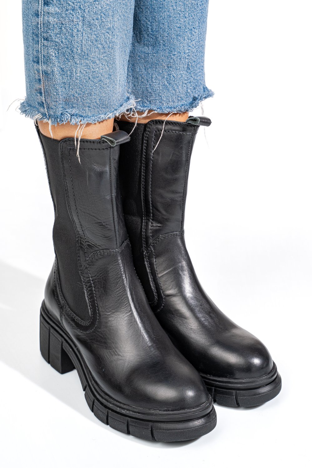 Fekete természetes bőr bakancs 1s7h0603