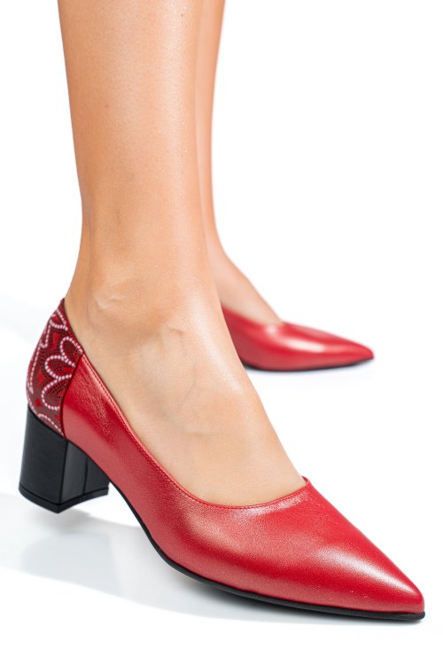 Piros természetes bőr magassarkú cipők 5s7h602