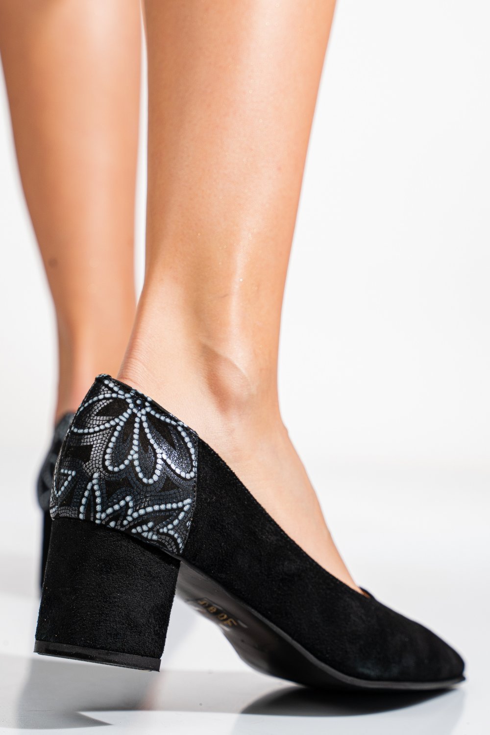 Fekete fordított bőr magassarkú cipők 5s7h602