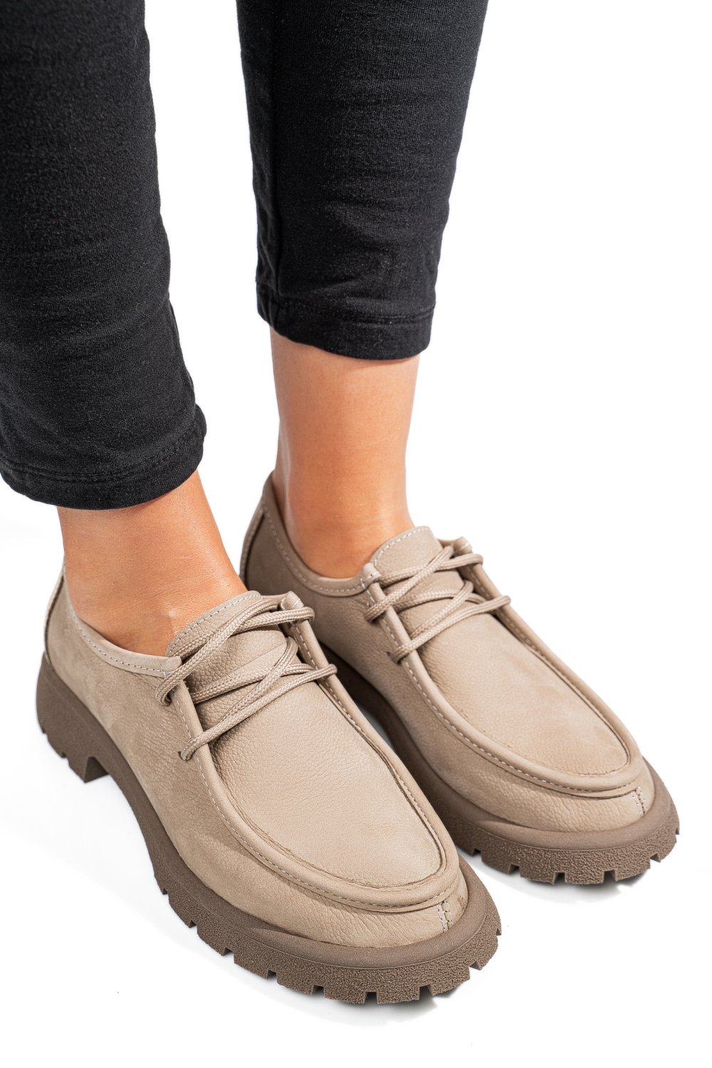 Bézs természetes bőr  4s7h247