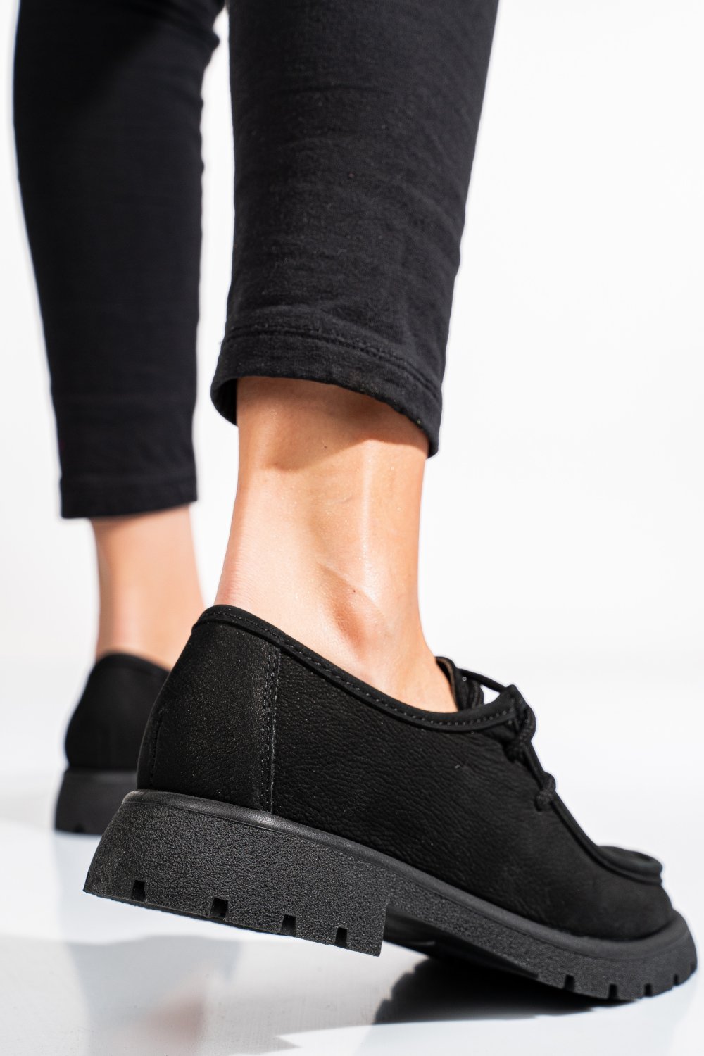 Fekete természetes bőr  4s7h247