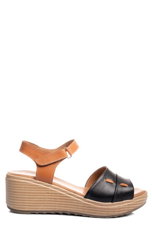 Fekete természetes bőr szandál 1s7h57