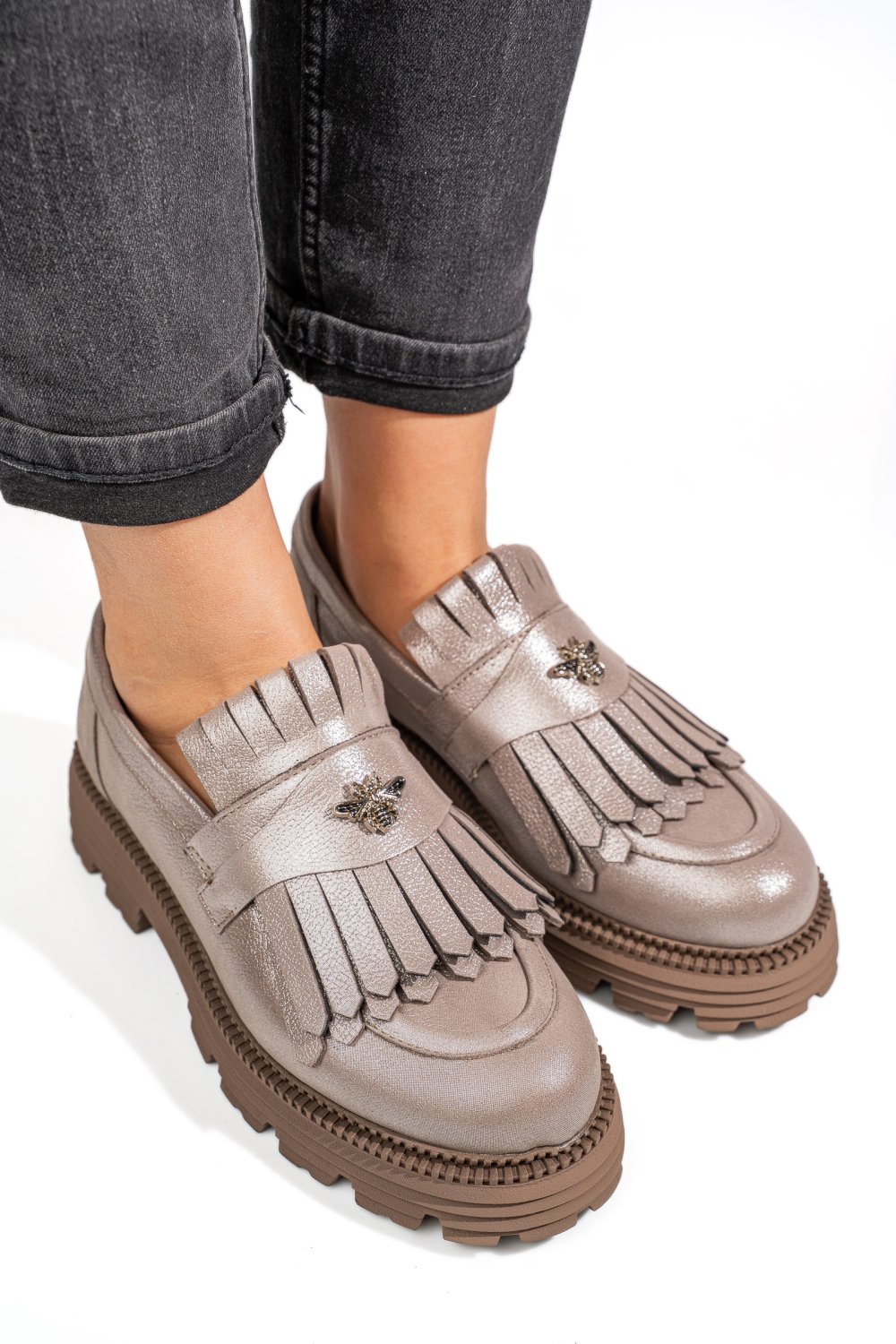 Szürke természetes bőr  3s7h95