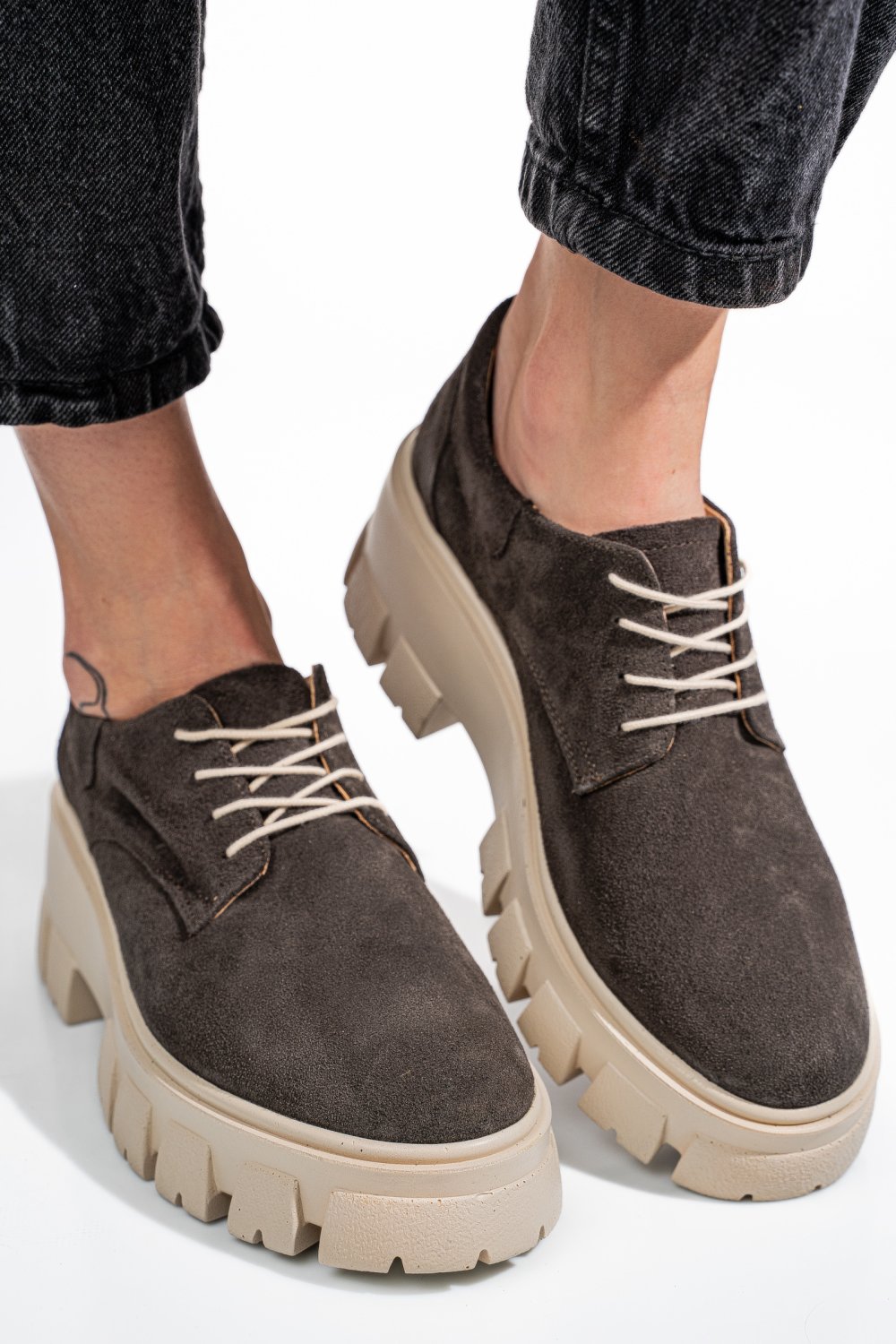 Szürke fordított bőr  2s7h085