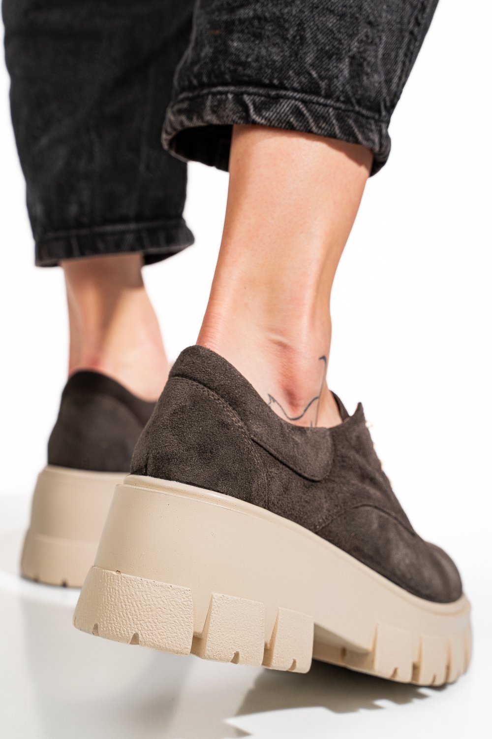 Szürke fordított bőr  2s7h085