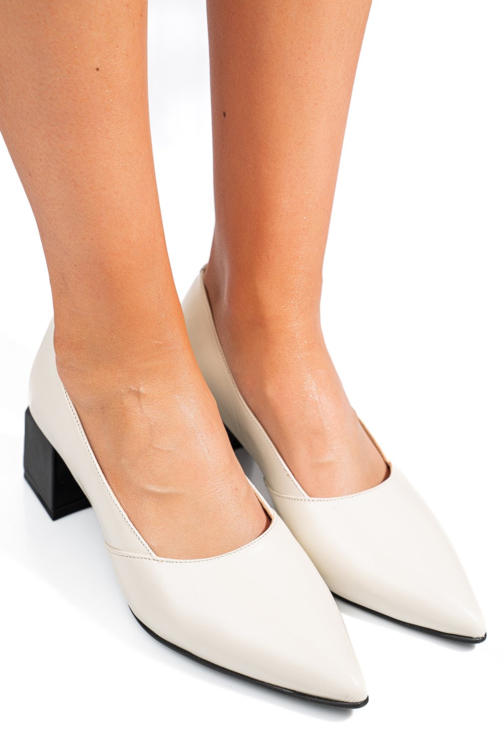 Bézs természetes bőr magassarkú cipők 5s7h460