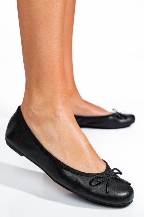 Fekete természetes bőr  as7hrtball