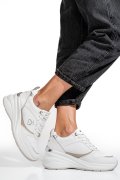 Fehér sport cipők ss7hcw422p22