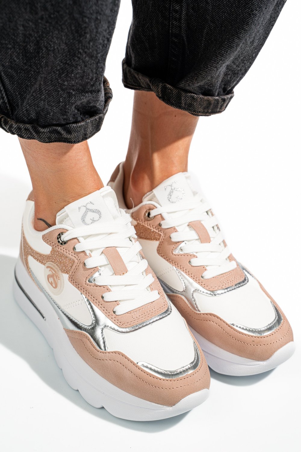 Fehér sport cipők ss7hcw422p09