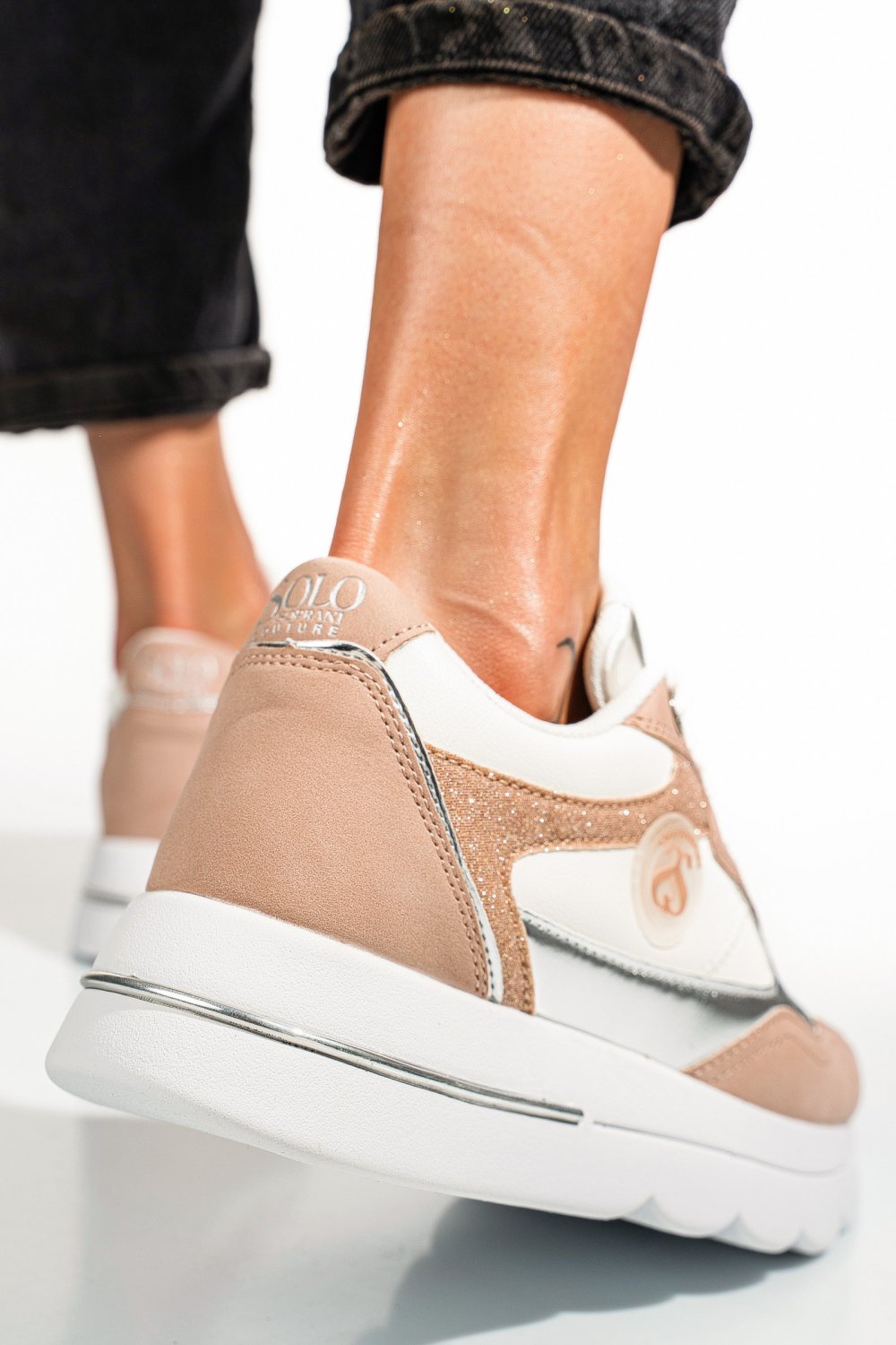 Fehér sport cipők ss7hcw422p09