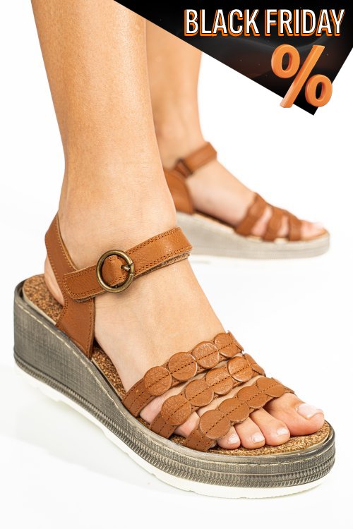 Barna természetes bőr szandál ds7helta05