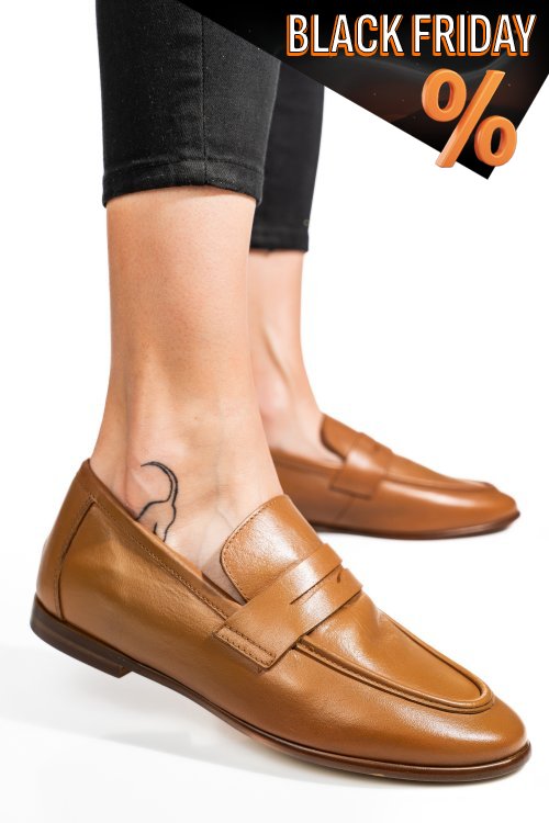 Barna természetes bőr  ts7him-a180