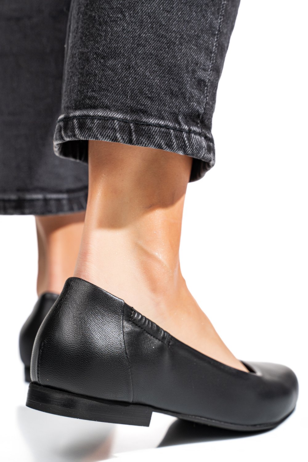 Fekete természetes bőr  ms7hara