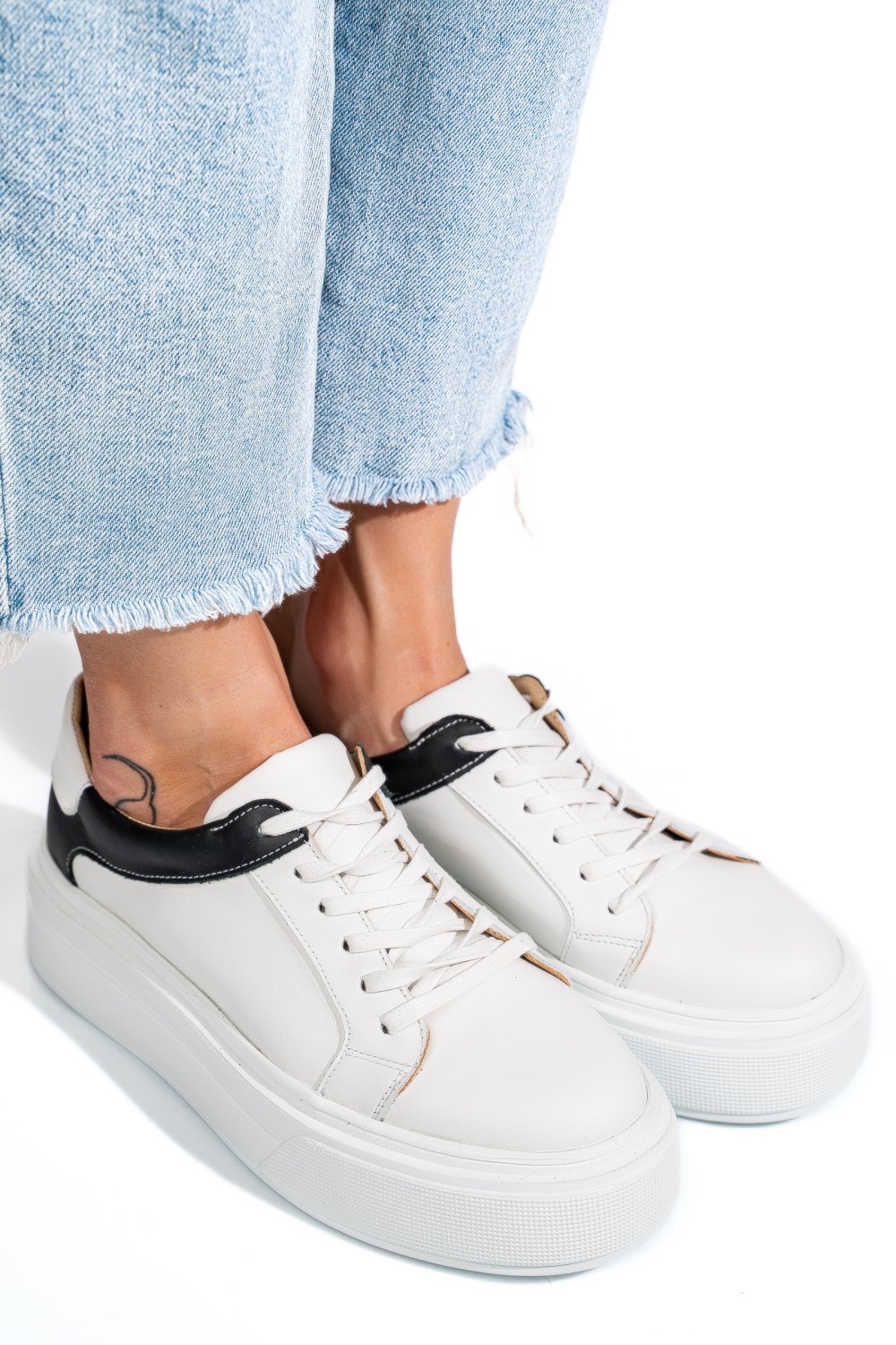 Fehér természetes bőr sport cipők 3s7h000b